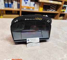 مانیتور کوچک بی ام و E60 استوک